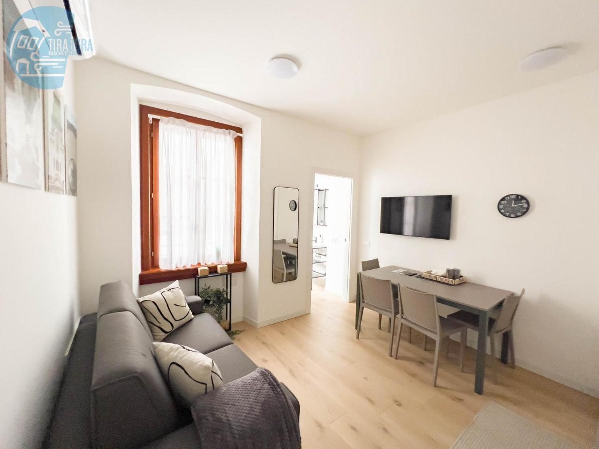 Appartamento Piazza Della Borsa 3C Tirabora Short Rent Trieste Esterno foto
